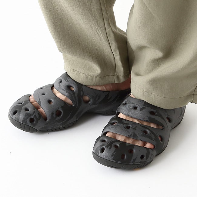 KEEN キーン ヨギ メンズ｜SUNDAY MOUNTAIN｜サンデーマウンテン