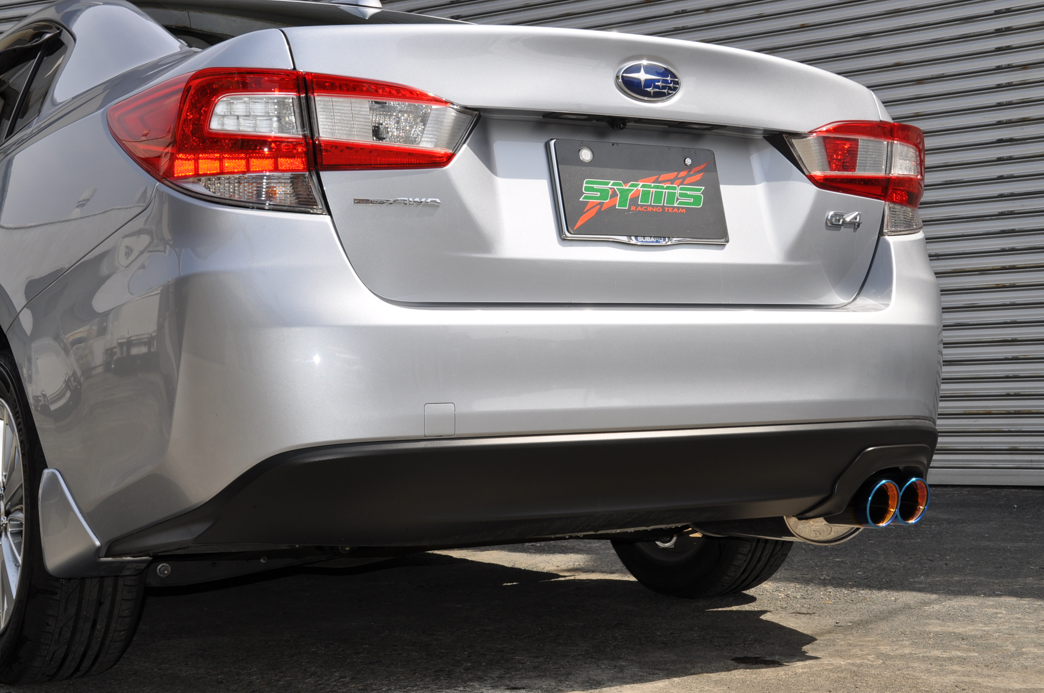 GKインプレッサG4 リヤマフラー&ガーニッシュセット | Syms Racing Team